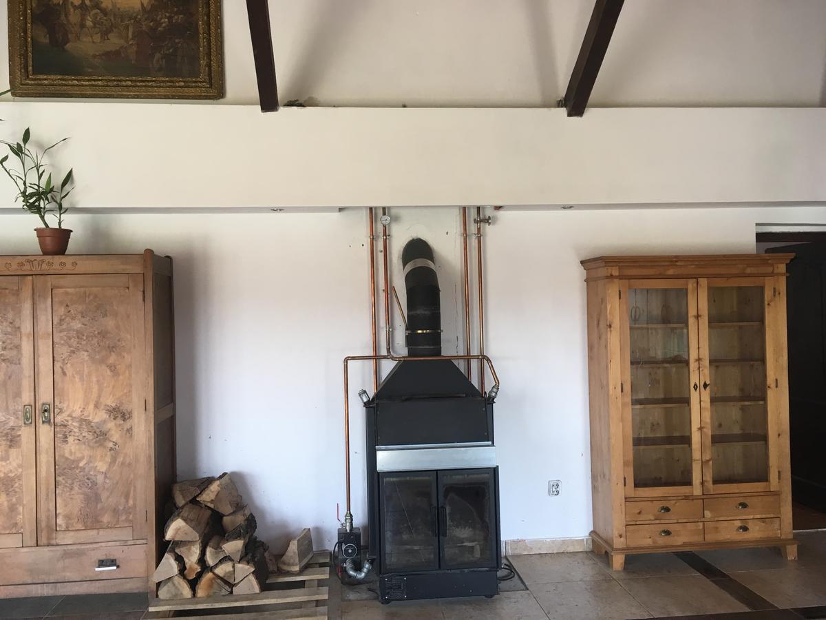 Old Stone Villa Obarok Zewnętrze zdjęcie