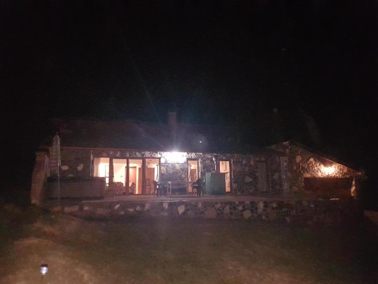 Old Stone Villa Obarok Zewnętrze zdjęcie