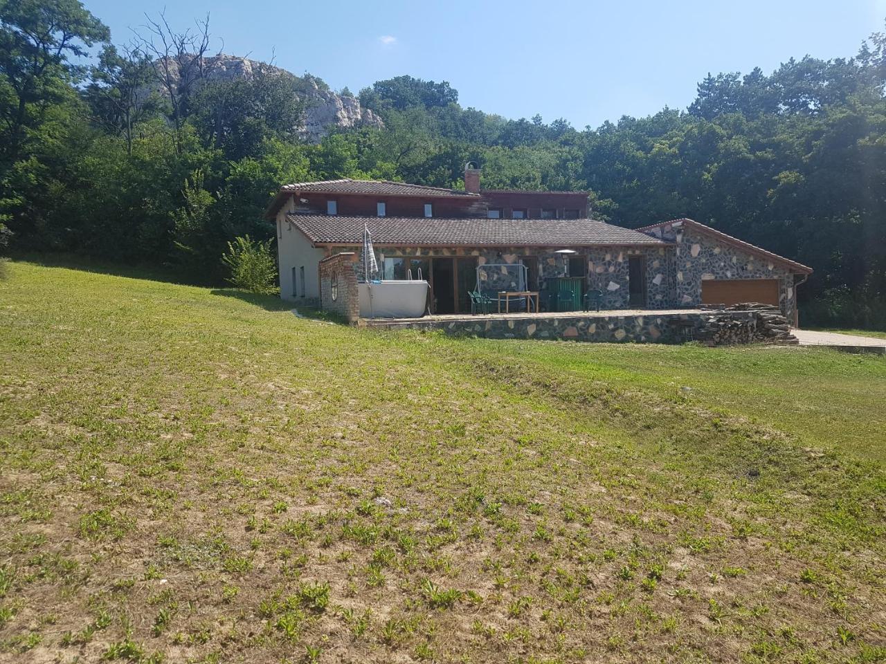Old Stone Villa Obarok Zewnętrze zdjęcie